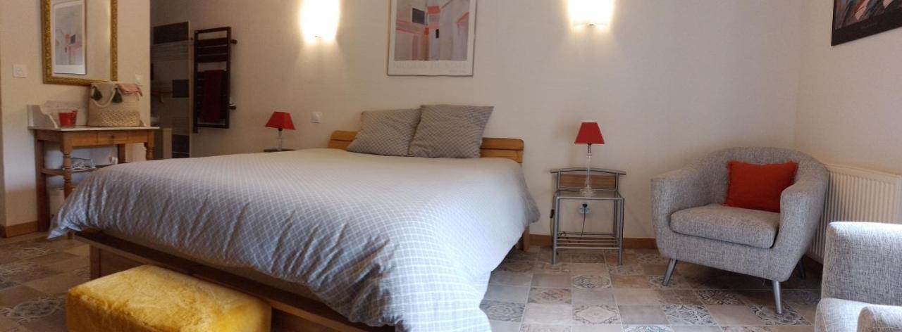 Le Domaine De La Plume Hotel La Gimond Bagian luar foto